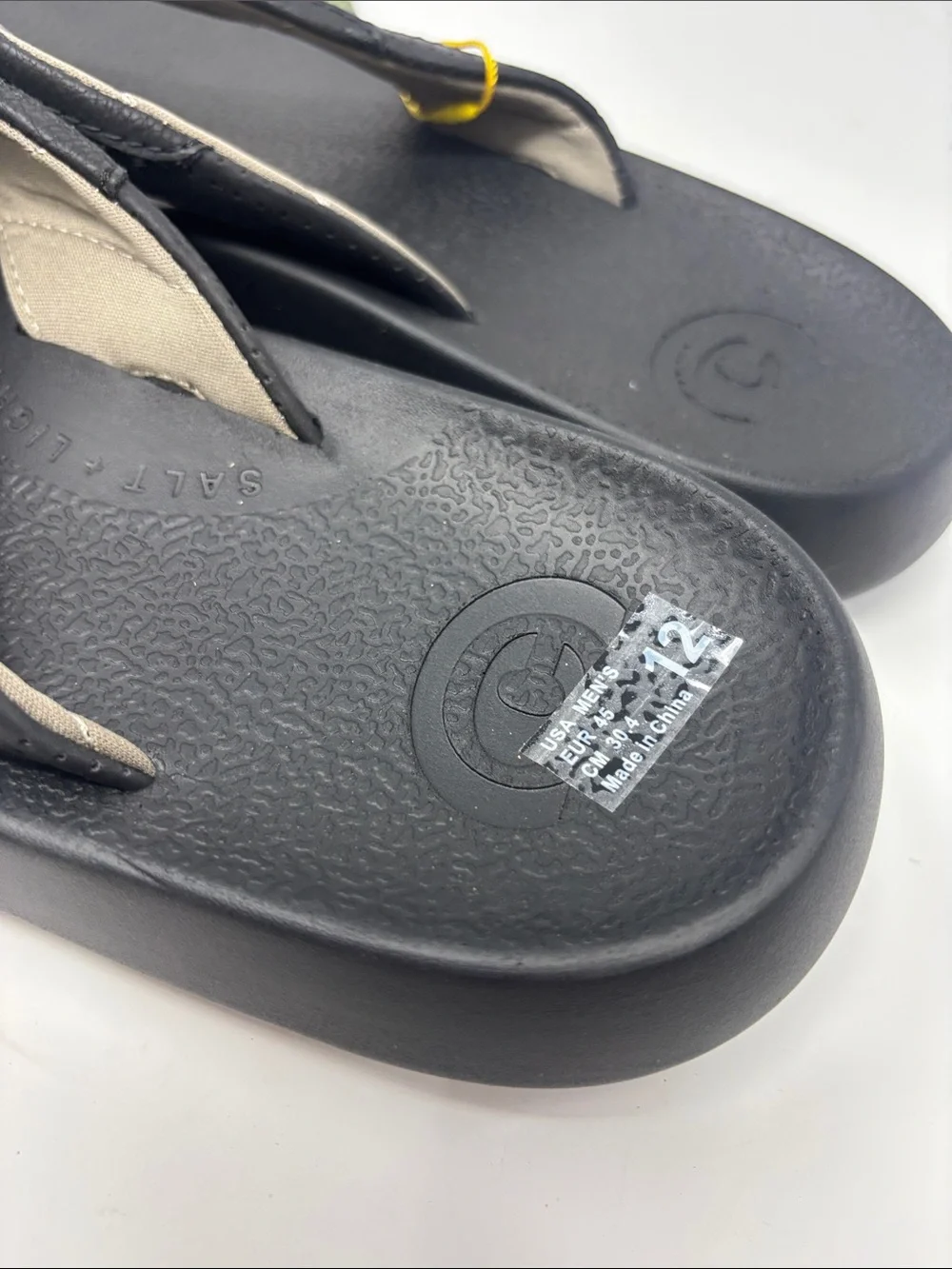 New Cobian | 12 Black Men’s Cushioned Flip Flops sandals